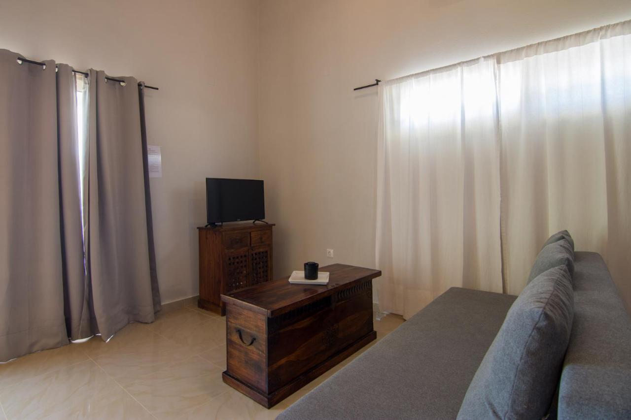 Villa Elaia Suites & Apartments No.7 Gáiosz Kültér fotó